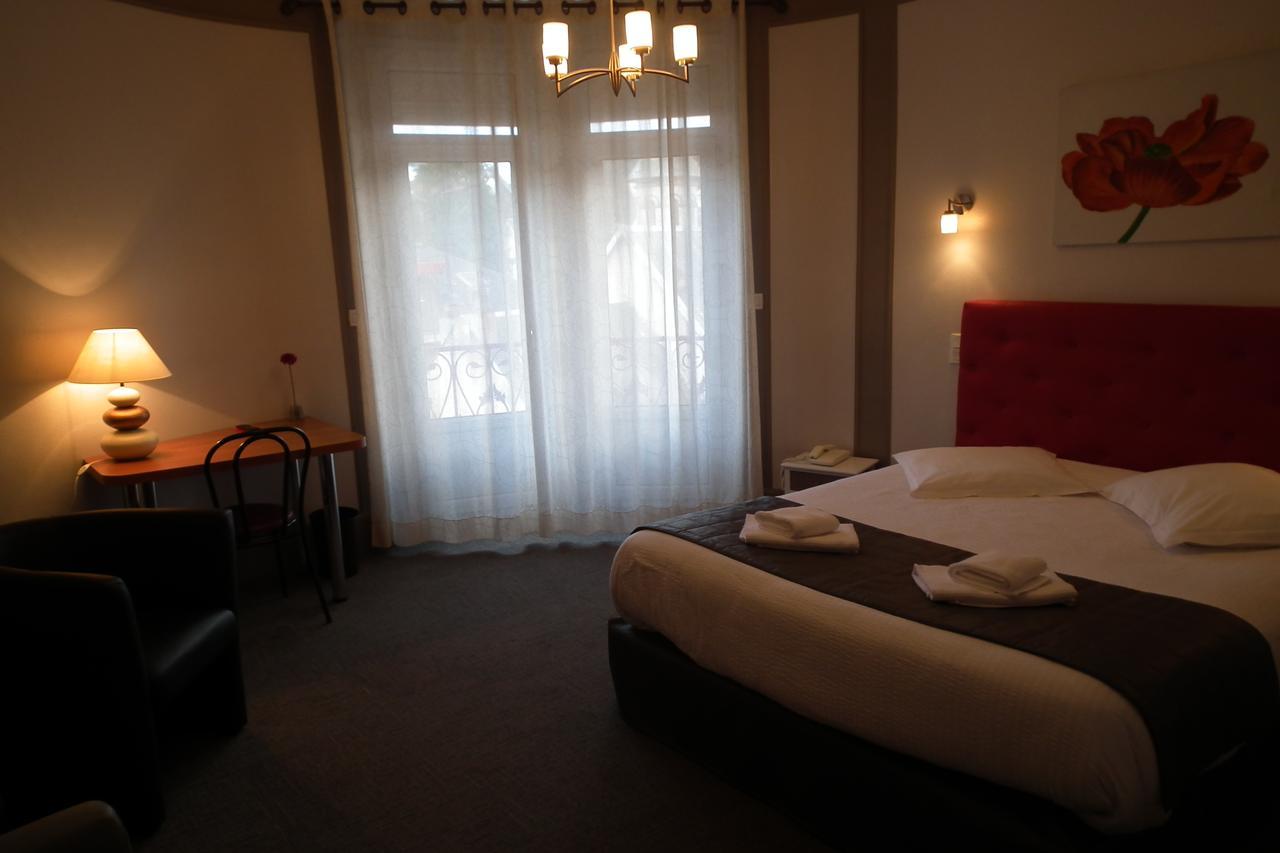 Hotel De L'Aviation Bourboule Zewnętrze zdjęcie